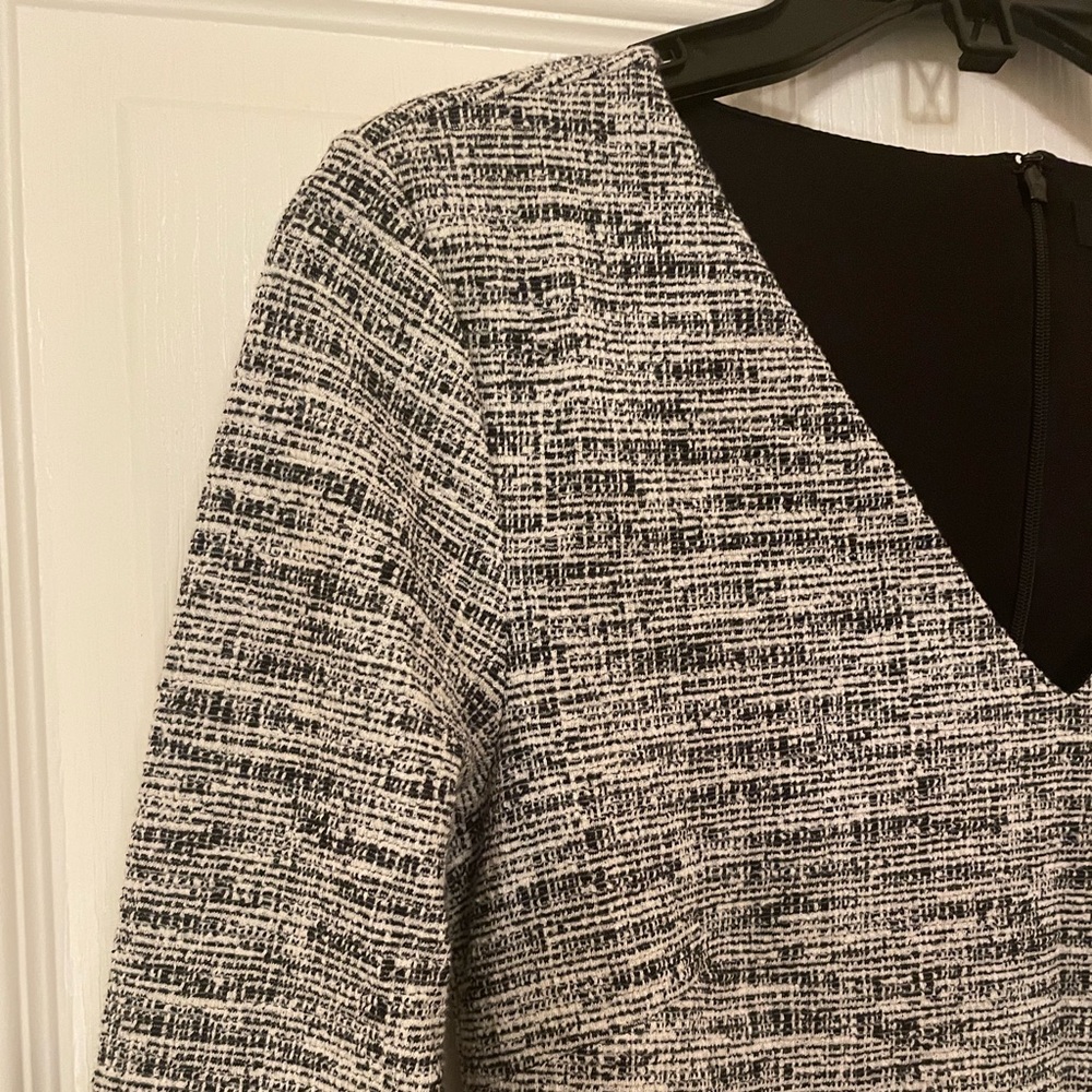 BANANA REPUBLIC Black and White Bell Sleeve Tweed Dress - Picture 9 of 15